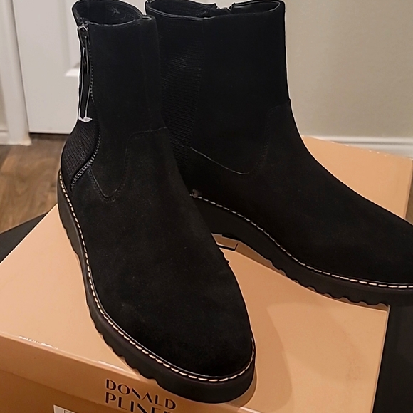 Donald Pliner Suede Comfort Lug Side Zip Booties - Picture 4 of 8